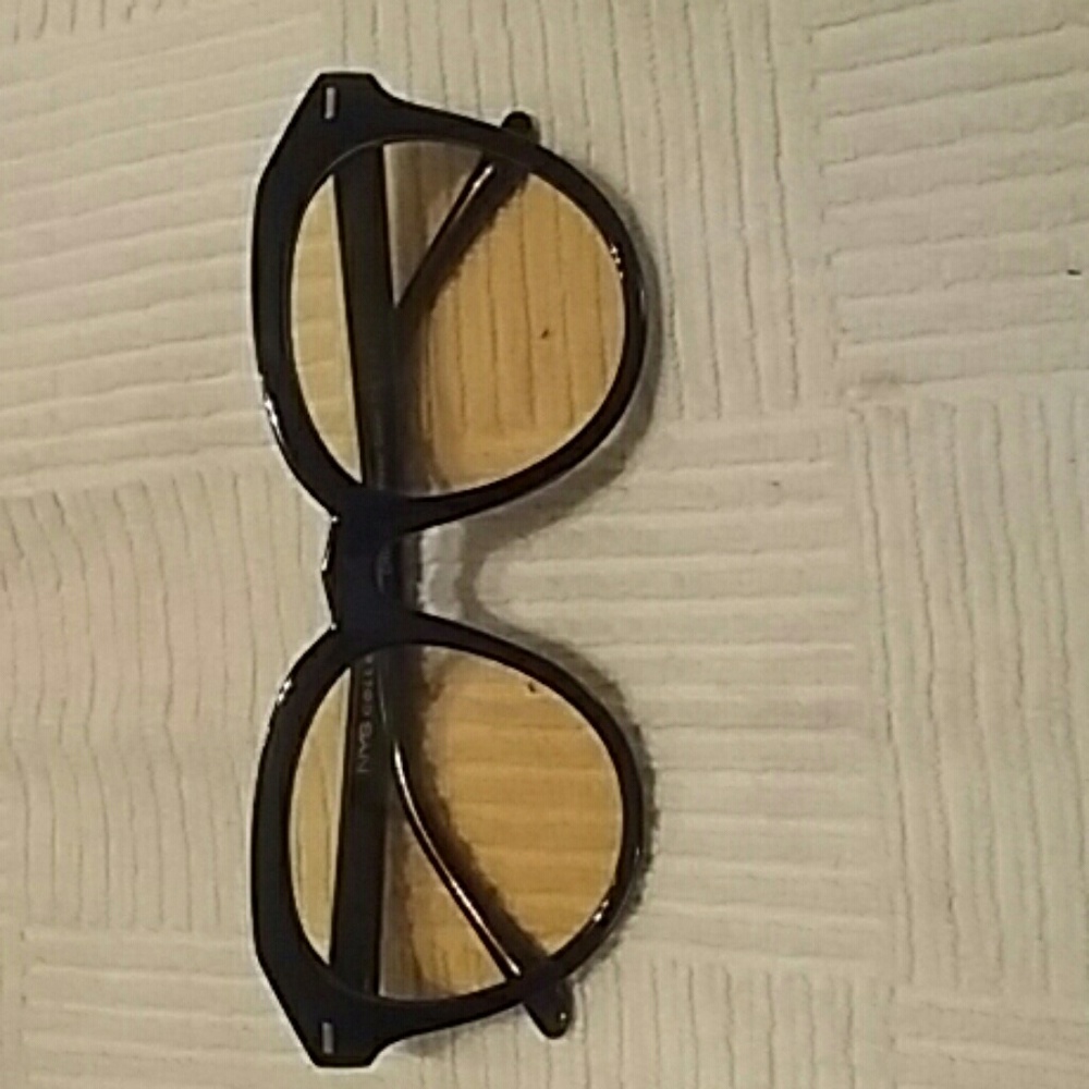 Thick Rim Sunglasses